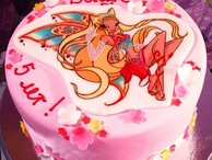 Торт с героиней мультика Винкс (розовый цвет)